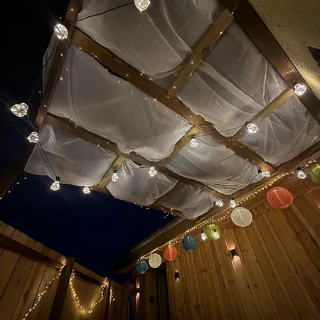 Apartman Chaleureux, Massage, Terrasse Prive, Barbecue Et Balneo